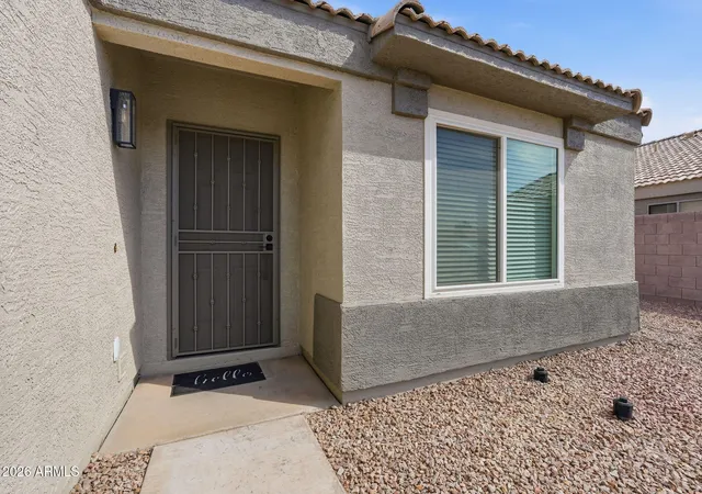 Photo 3 of Sale Pending at 1146 W 20Th Ave, Apache Junction, AZ 85120 | MLS# 7072136 | Listing updated on 2026-09-01