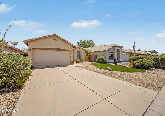 Photo 2 of Sale Pending at 1531 E Black Diamond Dr, Gilbert, AZ 85296 | MLS# 7072200 | Listing updated on 2026-09-25