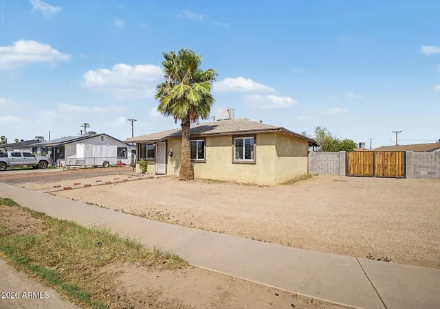 Photo 1 of Single family home for sale at 2529 N 40th Ave, Phoenix, AZ 85009 | MLS# 7072176 | Listing updated on 2026-09-14