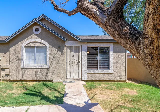 Townhouse for sale at 6711 W Osborn Rd #5, Phoenix, AZ 85033 | MLS# 7072409
