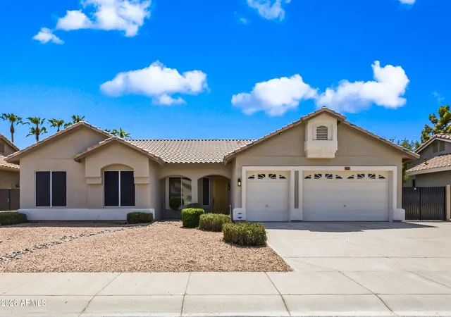 Photo 1 of Single family home for sale at 7751 W Maui Ln, Peoria, AZ 85381 | MLS# 7073166 | Listing updated on 2026-08-30
