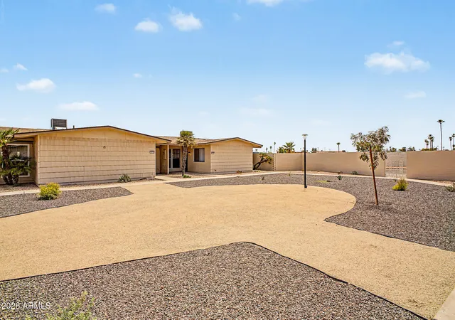 Photo 3 of Sale Pending at 10737 W Santa Fe Dr, Sun City, AZ 85351 | MLS# 7072820 | Listing updated on 2026-08-31