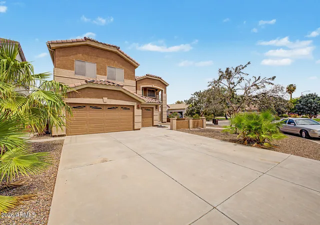 Photo 3 of Single family home for sale at 44098 W Mescal St, Maricopa, AZ 85138 | MLS# 7073380 | Listing updated on 2026-09-14