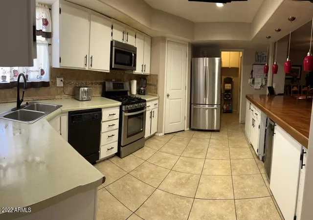 Photo 3 of Single family home for sale at 14027 N 33rd Drive, Phoenix, AZ 85053 | MLS# 7072402 | Listing updated on 2026-09-01