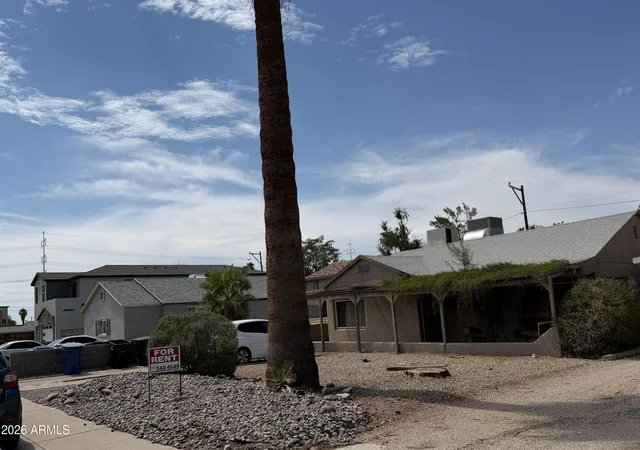 Single family home for sale at 38 W Thomas Ln, Tempe, AZ 85281 | MLS# 7072422