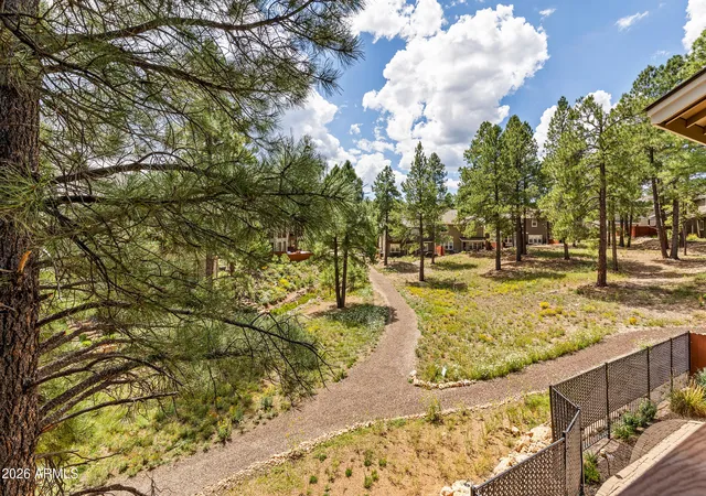 Photo 2 of Townhouse for sale at 3104 S Hannah Ln, Flagstaff, AZ 86005 | MLS# 7072448 | Listing updated on 2026-09-10