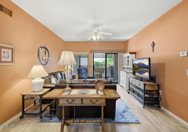 Listing Photo 4 - Condo for sale in building located at 13818 N Saguaro Blvd, Fountain Hills, AZ 85268 - Unit #104