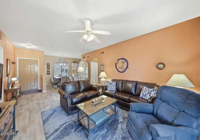 Listing Photo 5 - Condo for sale in building located at 13818 N Saguaro Blvd, Fountain Hills, AZ 85268 - Unit #104