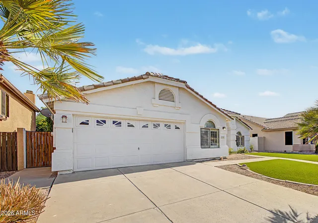 Photo 3 of Sale Pending at 1783 E Arabian Dr, Gilbert, AZ 85296 | MLS# 7072597 | Listing updated on 2026-09-17