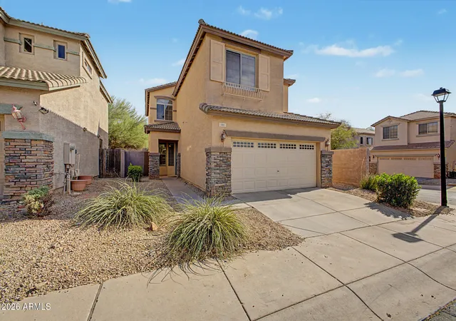 Photo 2 of Single family home for sale at 111 E Cottonwood Ln, Phoenix, AZ 85048 | MLS# 7072902 | Listing updated on 2026-09-09