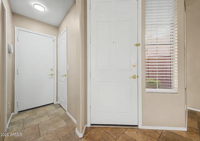 Photo 4 of Single family home for sale at 111 E Cottonwood Ln, Phoenix, AZ 85048 | MLS# 7072902 | Listing updated on 2026-09-09