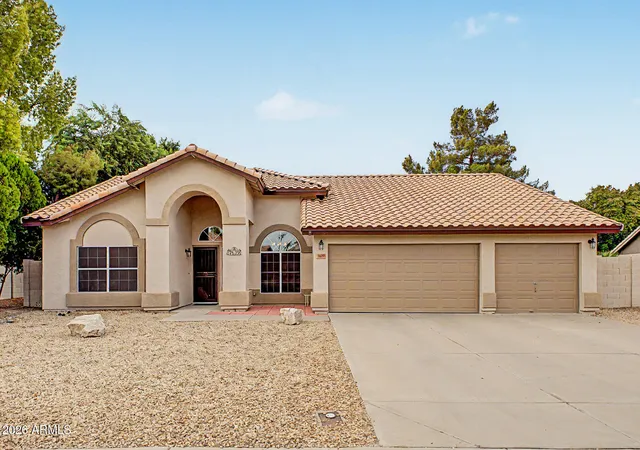 Photo 1 of Single family home for sale at 7639 W Crocus Dr, Peoria, AZ 85381 | MLS# 7072866 | Listing updated on 2026-09-07