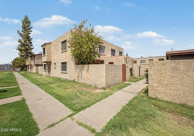 Photo 1 of Townhouse for sale at 4051 W Reade Ave, Phoenix, AZ 85019 | MLS# 7072802 | Listing updated on 2026-08-29