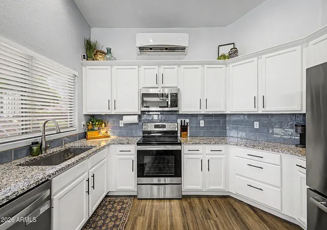 Photo 4 of Single family home for sale at 1144 S Nielson St, Gilbert, AZ 85296 | MLS# 7073456 | Listing updated on 2026-09-19