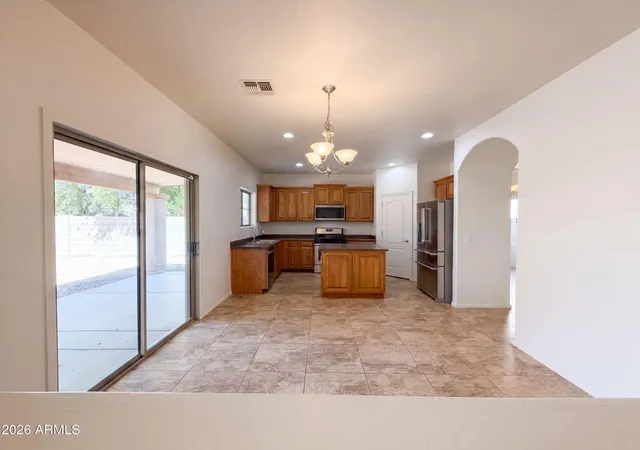 Photo 2 of Single family home for sale at 45370 W Horse Mesa Rd, Maricopa, AZ 85139 | MLS# 7072575 | Listing updated on 2026-10-01