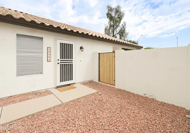 Photo 2 of Sale Pending at 19531 N 51st Dr, Glendale, AZ 85308 | MLS# 7073316 | Listing updated on 2026-09-01