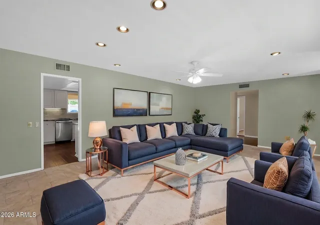 Photo 4 of Single family home for sale at 17424 N Lindgren Ave, Sun City, AZ 85373 | MLS# 7072761 | Listing updated on 2026-09-20