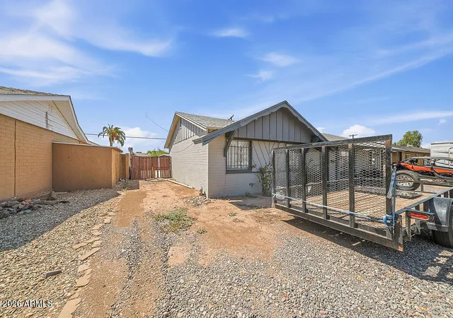 Photo 3 of Single family home for sale at 3619 W Orangewood Ave, Phoenix, AZ 85051 | MLS# 7072691 | Listing updated on 2026-08-29