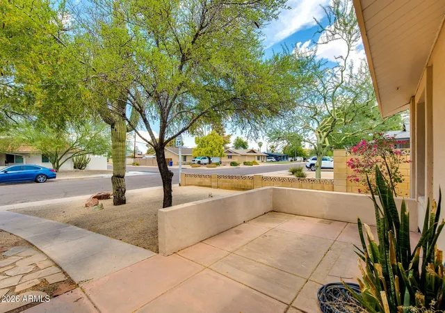 Photo 4 of Sale Pending at 1603 E Alameda Dr, Tempe, AZ 85282 | MLS# 7072746 | Listing updated on 2026-08-29