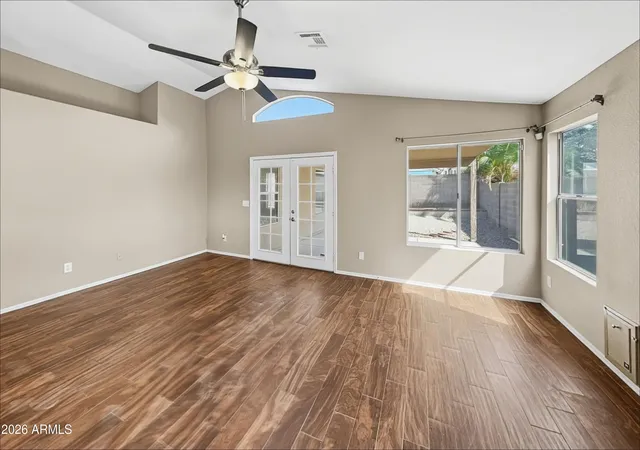 Photo 3 of Single family home for sale at 6910 W Via Del Sol Dr, Glendale, AZ 85310 | MLS# 7073214 | Listing updated on 2026-08-30