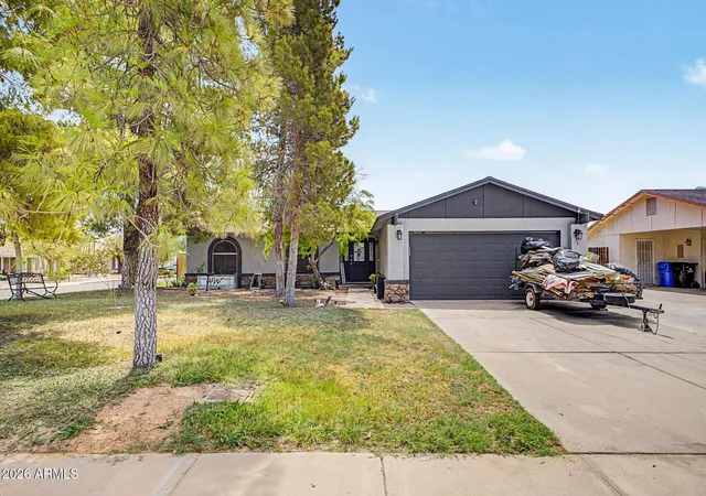 Photo 1 of Single family home for sale at 4927 W Michigan Ave, Glendale, AZ 85308 | MLS# 7073042 | Listing updated on 2026-10-12