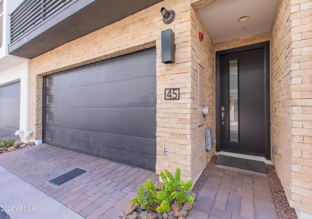 Photo 3 of Townhouse for sale at 1717 E Morten Ave #45, Phoenix, AZ 85020 | MLS# 7072776 | Listing updated on 2026-08-31