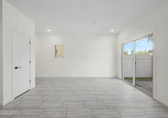 Photo 3 of Townhouse for sale at 2280 W Harmont Dr, Phoenix, AZ 85021 | MLS# 7073239 | Listing updated on 2026-08-30