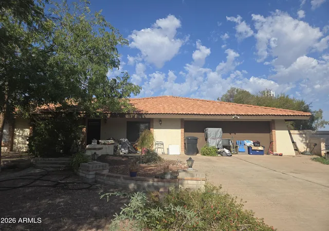 Photo 1 of Sale Pending at 1040 N Nevada St, Gilbert, AZ 85233 | MLS# 7073259 | Listing updated on 2026-09-03