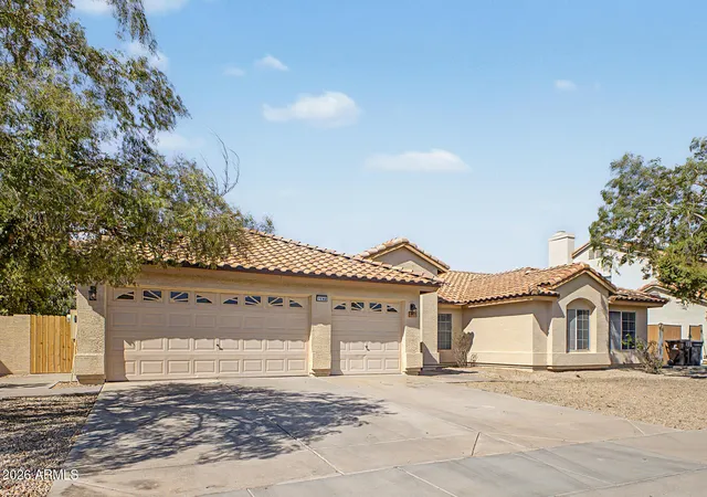 Photo 2 of Single family home for sale at 7146 W Voltaire Ave, Peoria, AZ 85381 | MLS# 7073372 | Listing updated on 2026-09-08