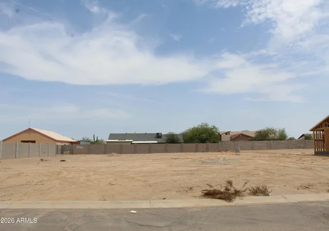 Land for sale at 15361 S Moon Valley Rd #450, Arizona City, AZ 85123 | MLS# 7072834
