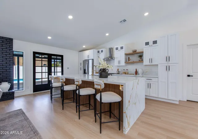 Photo 4 of Single family home for sale at 2324 E Cortez St, Phoenix, AZ 85028 | MLS# 7072833 | Listing updated on 2026-09-22