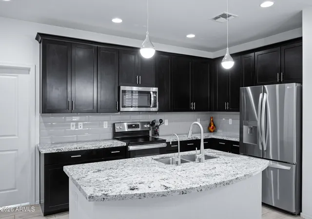 Photo 3 of Single family home for sale at 41718 W Mesquite Rd, Maricopa, AZ 85138 | MLS# 7073071 | Listing updated on 2026-08-31