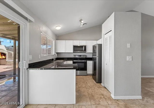 Photo 4 of Single family home for sale at 7522 W Highland Ave, Phoenix, AZ 85033 | MLS# 7072953 | Listing updated on 2026-09-16