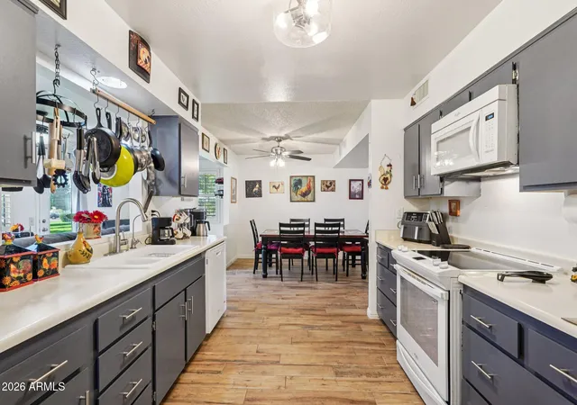 Photo 3 of Townhouse for sale at 11031 W Tonada Dr, Sun City, AZ 85351 | MLS# 7072967 | Listing updated on 2026-09-16