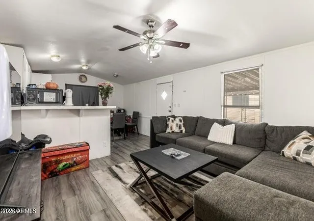 Photo 4 of Manufactured home for sale at 8427 W Glendale Ave #15, Glendale, AZ 85305 | MLS# 7072965 | Listing updated on 2026-09-15