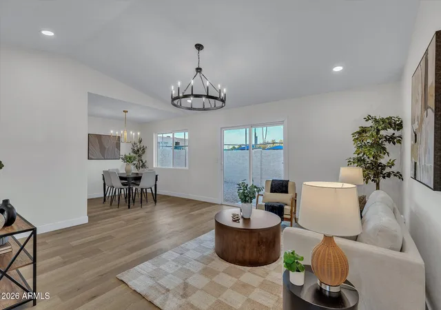 Photo 4 of Townhouse for sale at 3806 W Mitchell Dr, Phoenix, AZ 85019 | MLS# 7073059 | Listing updated on 2026-09-21
