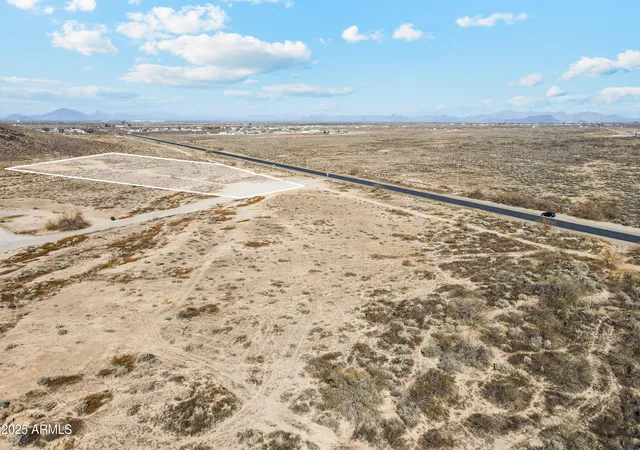 Photo 1 of Land for sale at 38201 W Salome Hwy, Tonopah, AZ 85354 | MLS# 7072972 | Listing updated on 2026-08-29