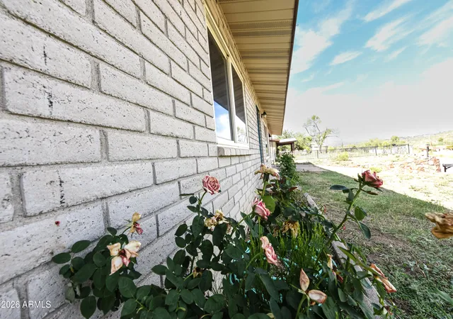 Photo 2 of Single family home for sale at 8440 S Springfield Rd, Globe, AZ 85501 | MLS# 7072977 | Listing updated on 2026-08-29