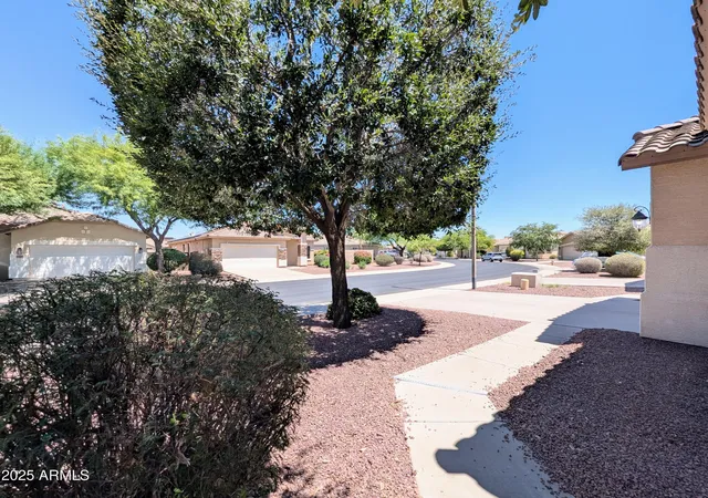 Photo 4 of Sale Pending at 16635 N 169Th Ave, Surprise, AZ 85388 | MLS# 7073034 | Listing updated on 2026-09-19