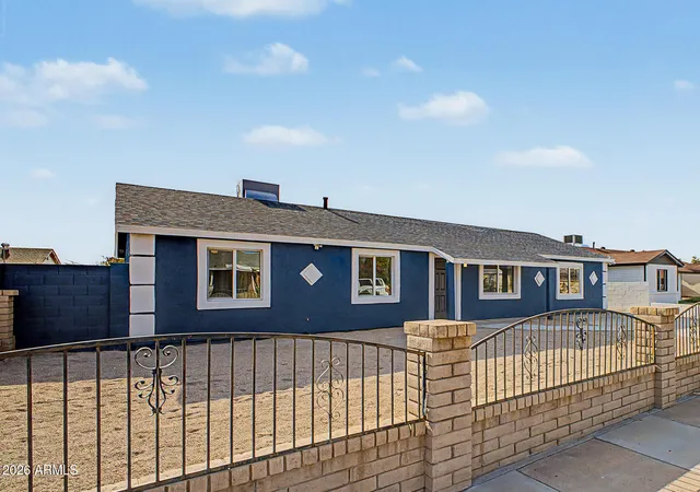 Photo 3 of Single family home for sale at 1626 N 55th Drive, Phoenix, AZ 85035 | MLS# 7073505 | Listing updated on 2026-09-19