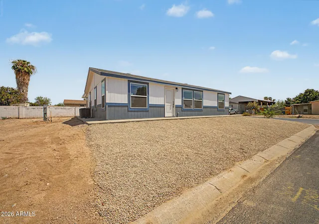 Photo 2 of Manufactured home for sale at 846 S Esperanza Ave, Mesa, AZ 85208 | MLS# 7073592 | Listing updated on 2026-09-01