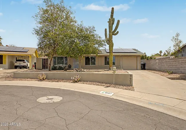 Photo 1 of Single family home for sale at 9607 N 15th Pl, Phoenix, AZ 85020 | MLS# 7073134 | Listing updated on 2026-09-15