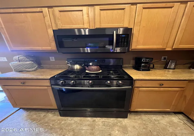 Photo 4 of Single family home for sale at 40220 N Patriot Wy N, Anthem, AZ 85086 | MLS# 7073172 | Listing updated on 2026-09-14