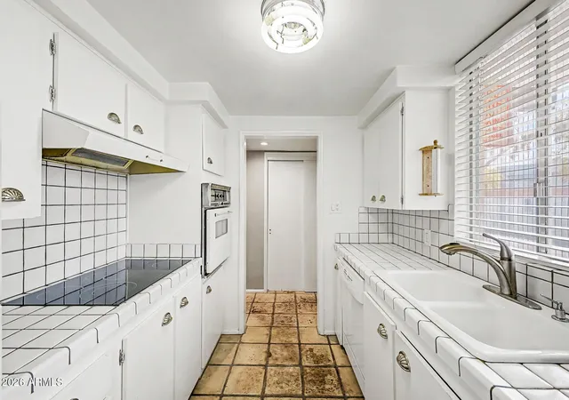 Photo 1 of House for sale at 3270 E Camelback Rd #114, Phoenix, AZ 85018 | MLS# 7073142 | Listing updated on 2026-08-29