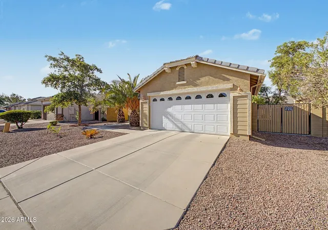 Photo 3 of Single family home for sale at 1964 W Sawtooth Wy, San Tan Valley, AZ 85144 | MLS# 7073240 | Listing updated on 2026-09-04