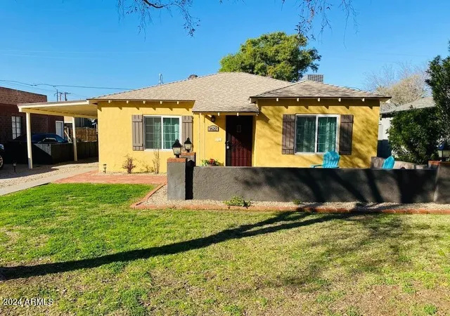 Photo 1 of Single family home for sale at 1622 N 16th Ave, Phoenix, AZ 85007 | MLS# 7073135 | Listing updated on 2026-09-08