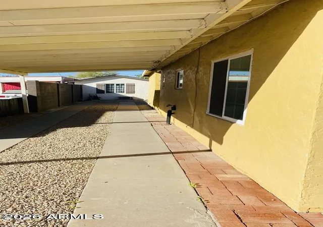 Photo 3 of Single family home for sale at 1622 N 16Th Ave, Phoenix, AZ 85007 | MLS# 7073135 | Listing updated on 2026-09-08