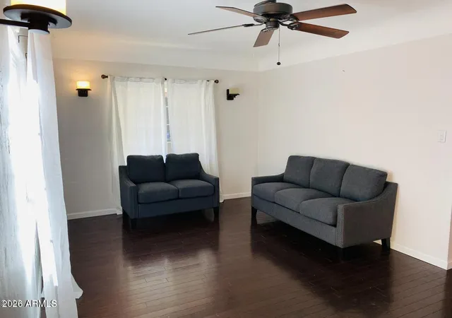 Photo 4 of Single family home for sale at 1622 N 16Th Ave, Phoenix, AZ 85007 | MLS# 7073135 | Listing updated on 2026-09-08