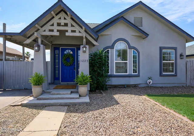 Photo 1 of Single family home for sale at 1225 E Diamond St, Phoenix, AZ 85006 | MLS# 7073188 | Listing updated on 2026-08-30