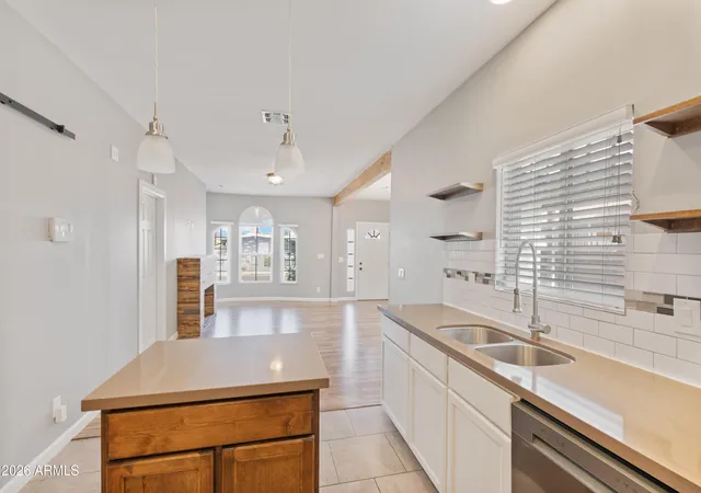 Photo 3 of Single family home for sale at 1225 E Diamond St, Phoenix, AZ 85006 | MLS# 7073188 | Listing updated on 2026-08-30
